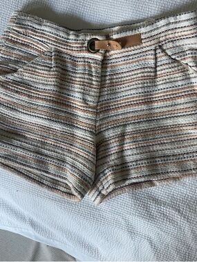Zara Girls Textured Knit Shorts Size 7 Cream Tan Gray Belted